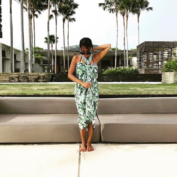 Beach Cover -up / Sarong - Picture 4 of 4